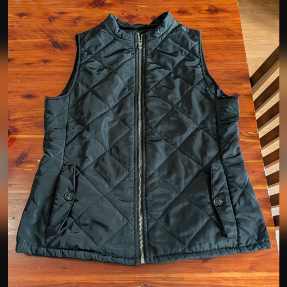 Black Quilted Women's Vest